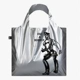 LOQI Tom of Finland zilverkleurige metallic tas met 'Use a Rubber'-motief